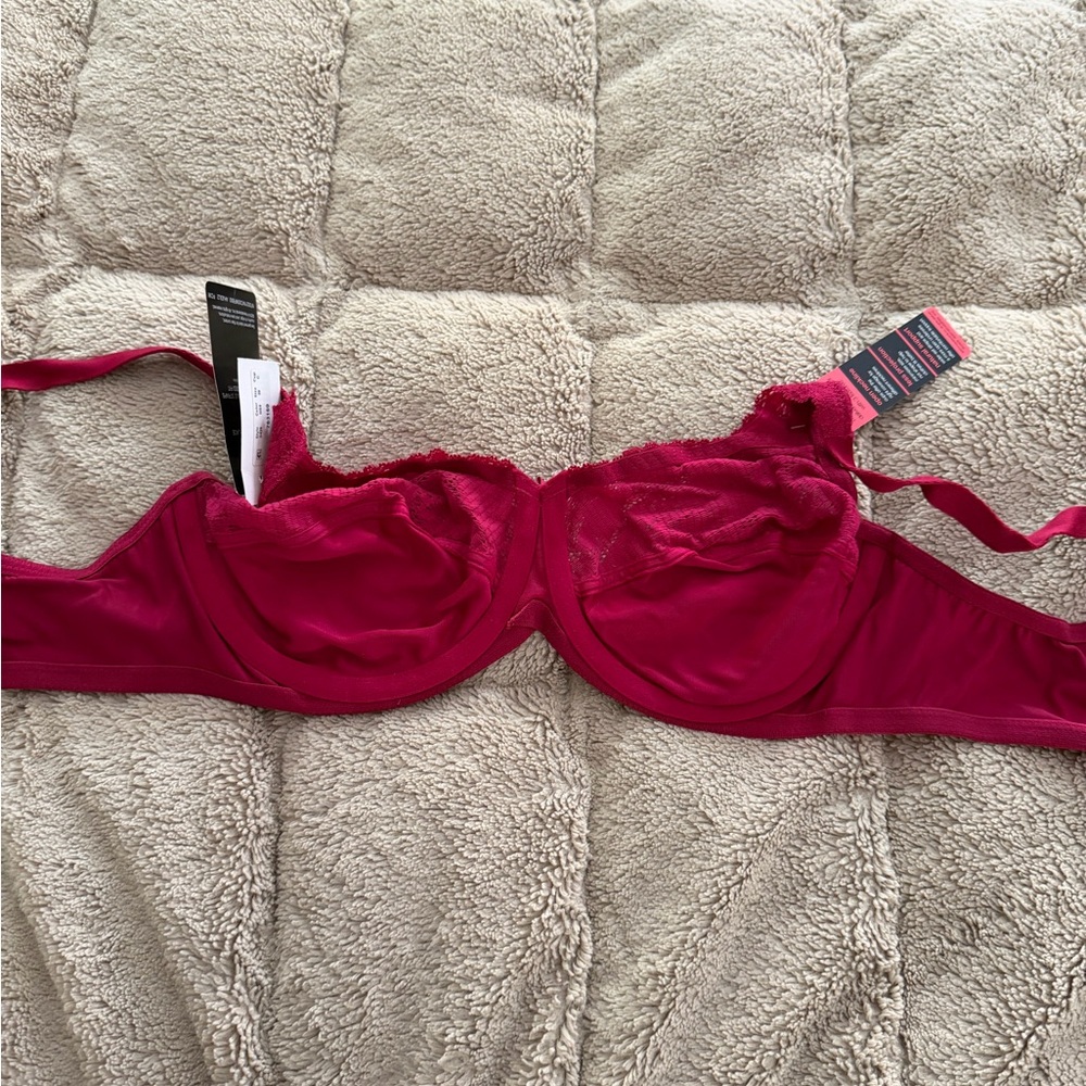 Lilyette Lace Underwire Bra - Deep Pink